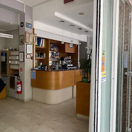 Hotel Tiziana-3
